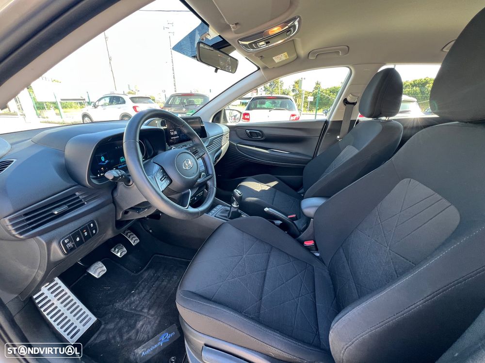 Hyundai Bayon 1.0 T-GDI 48V-Hybrid Intro - 13