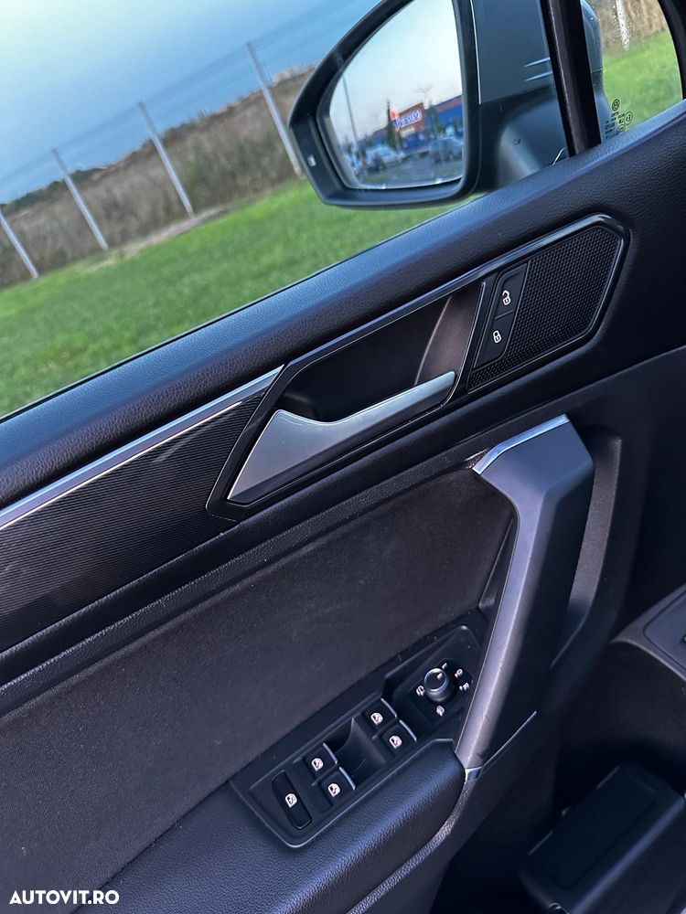 Volkswagen Tiguan 2.0 TDI 4Mot DSG Highline - 13