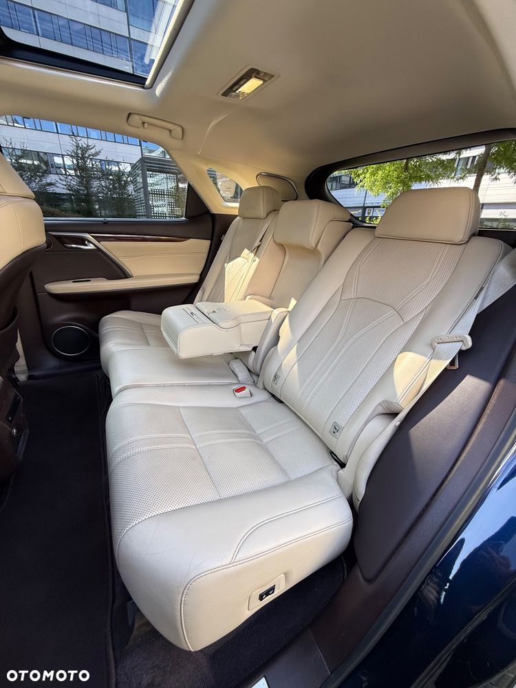 Lexus RX 450h Omotenashi - 8