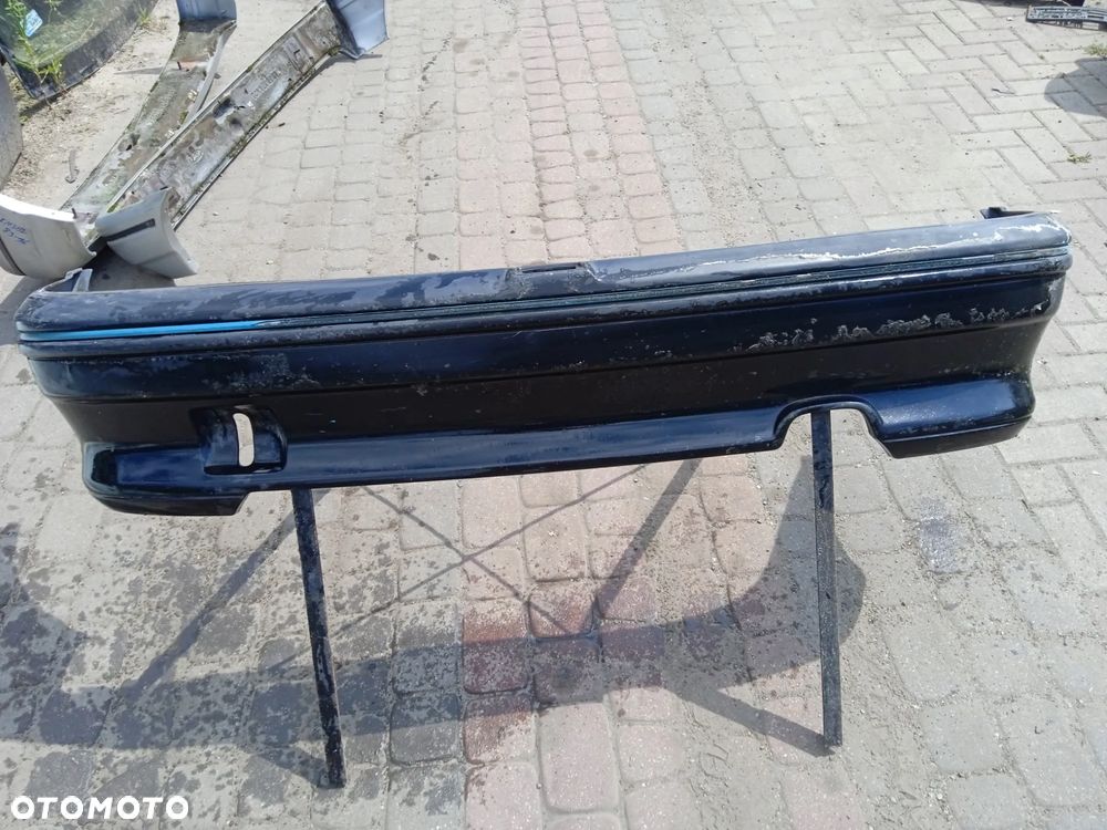 ZDERZAK TYLNY FORD FIESTA XR2 89-92