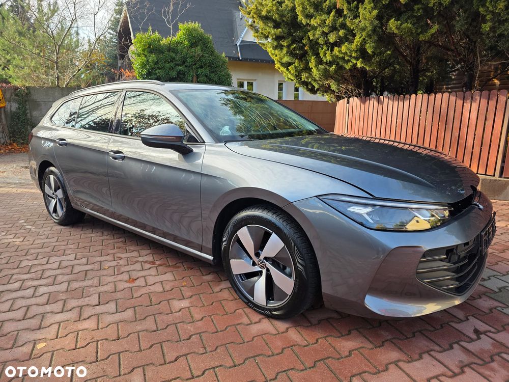 Volkswagen Passat 1.5 TSI EVO Elegance DSG - 3