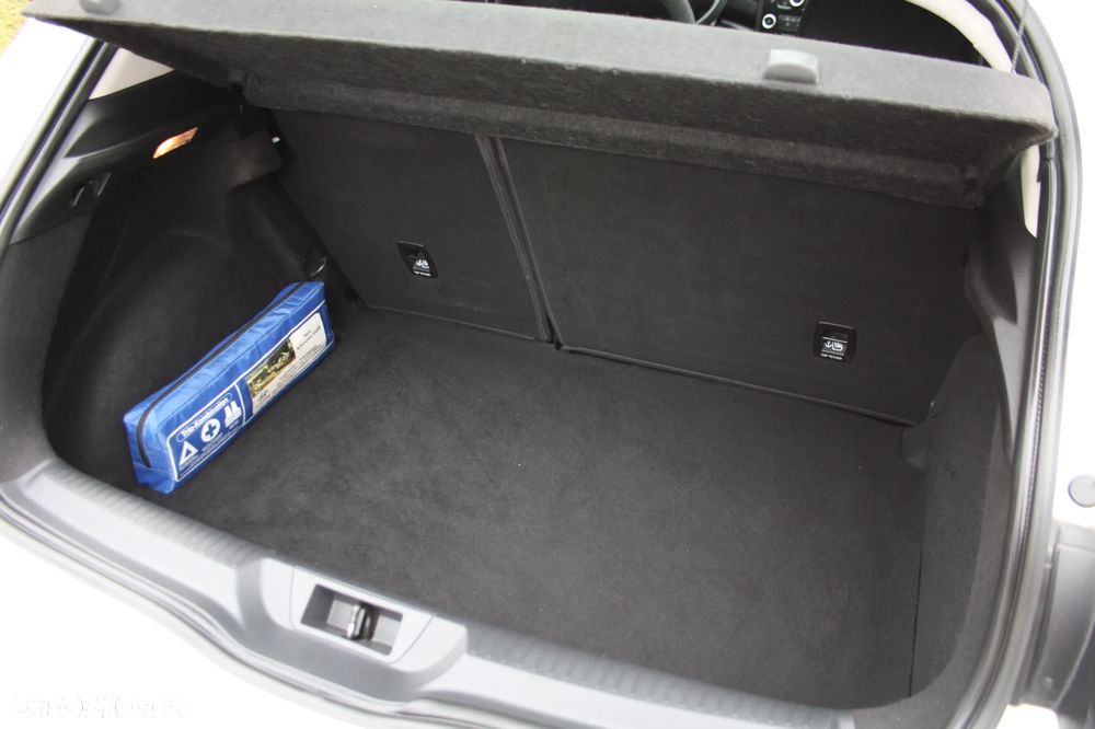 Renault Megane ENERGY TCe 100 LIMITED - 21