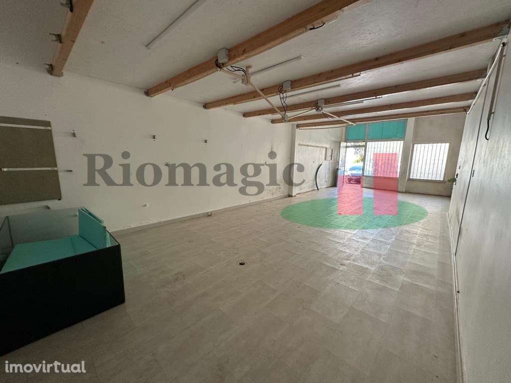 Loja ampla com WC em Loures - Grande imagem: 5/7