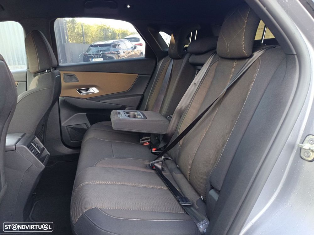 DS DS7 Crossback E-Tense Bastille+ EAT8 - 31