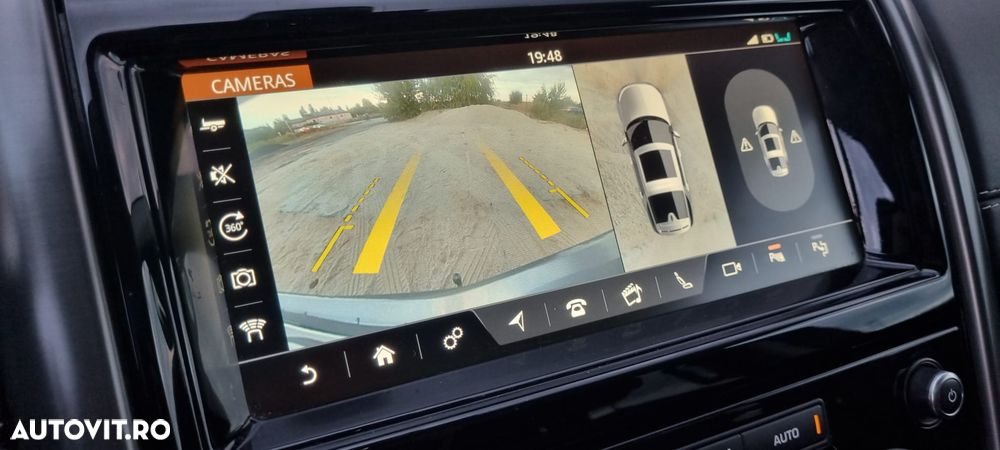 Land Rover Discovery 3.0 L TD6 HSE Luxury - 28