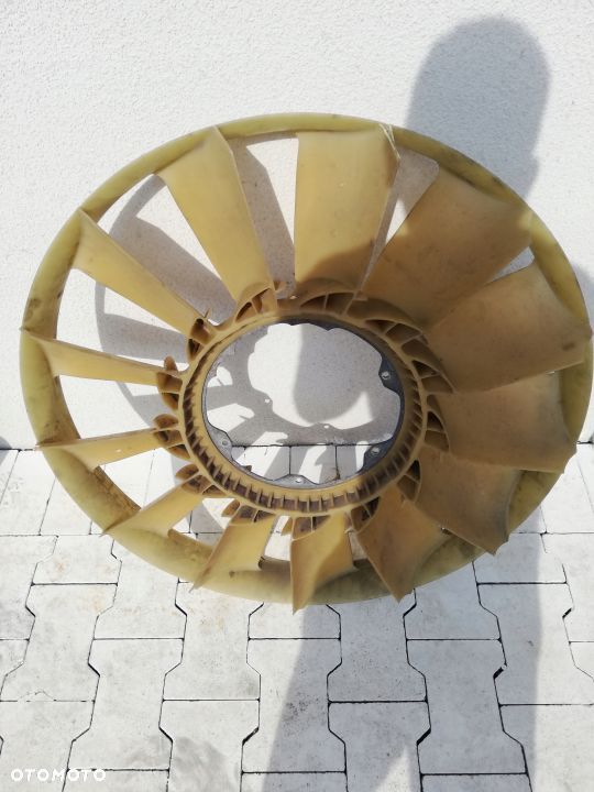 WENTYLATOR MERCEDES ACTROS MP4 A 4712050606-004 - 2