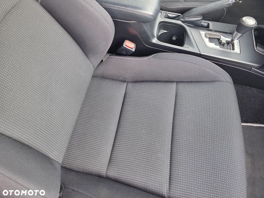 Toyota RAV4 Hybrid Premium 4x4 - 6