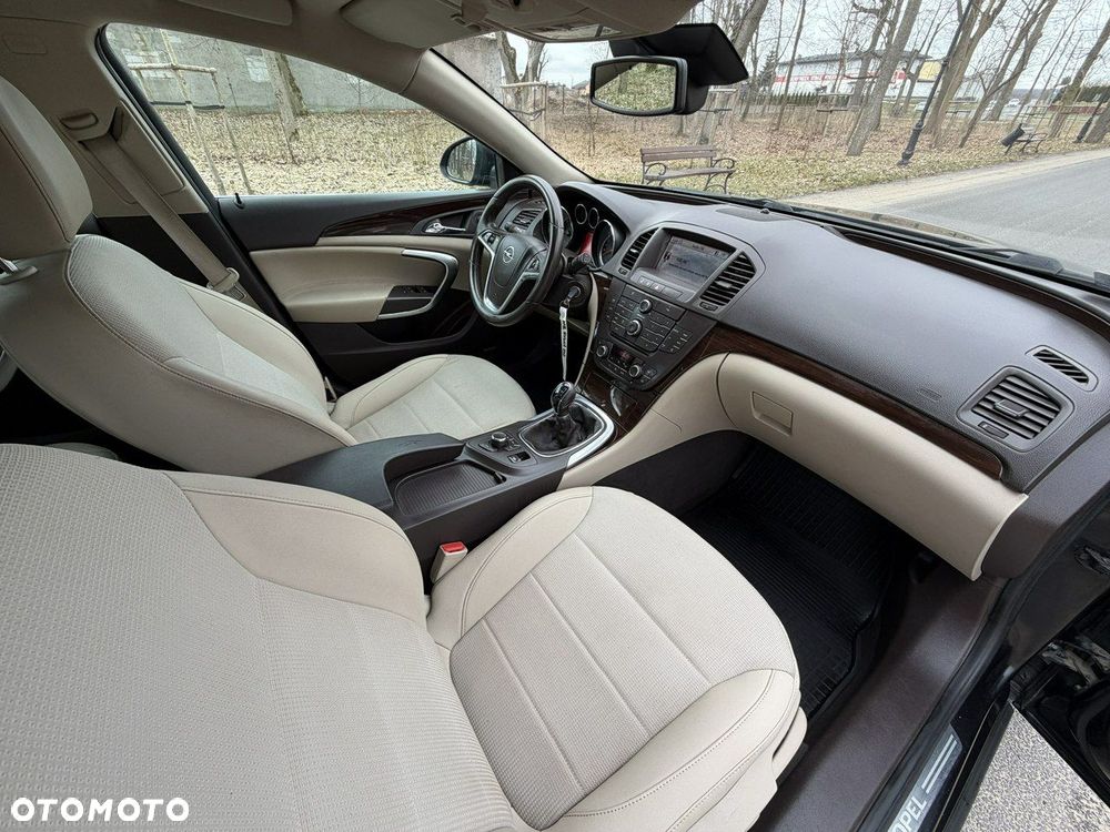 Opel Insignia - 33