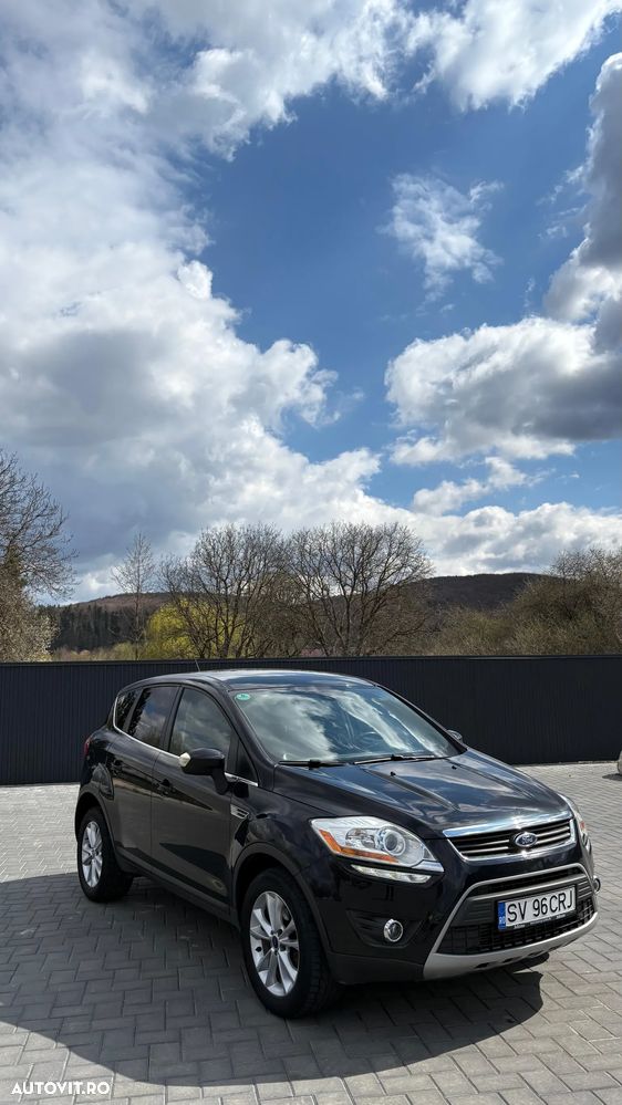 Ford Kuga 2.0 TDCi 4x4 Aut. Titanium - 1
