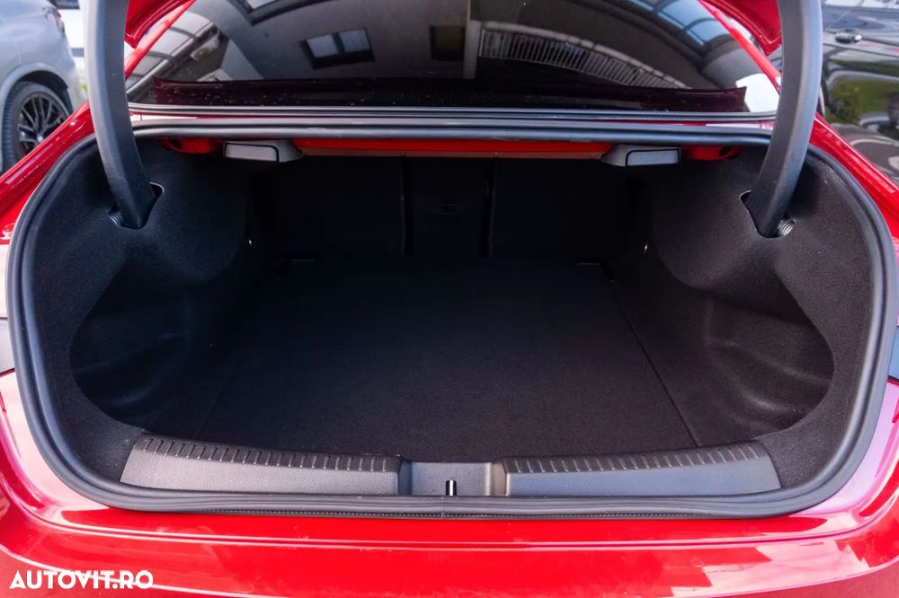 Mercedes-Benz CLA - 18