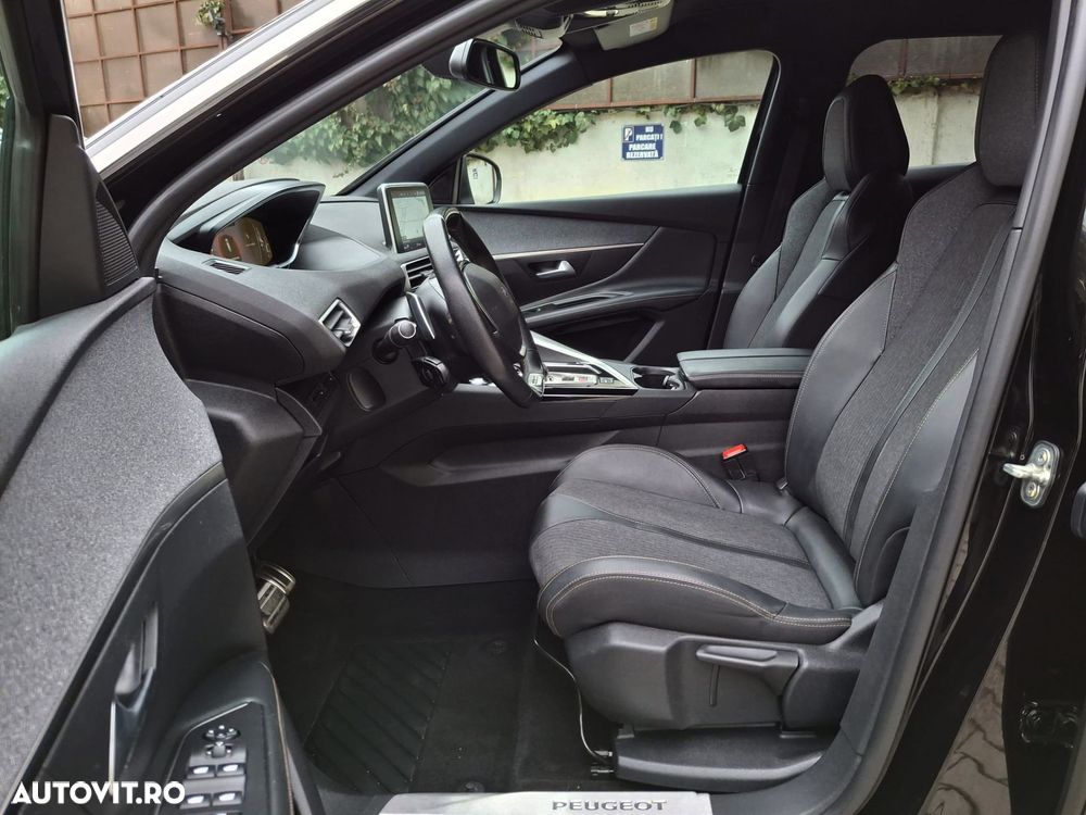 Peugeot 3008 1.6 PureTech Turbo S&S EAT8 GT-Line - 16