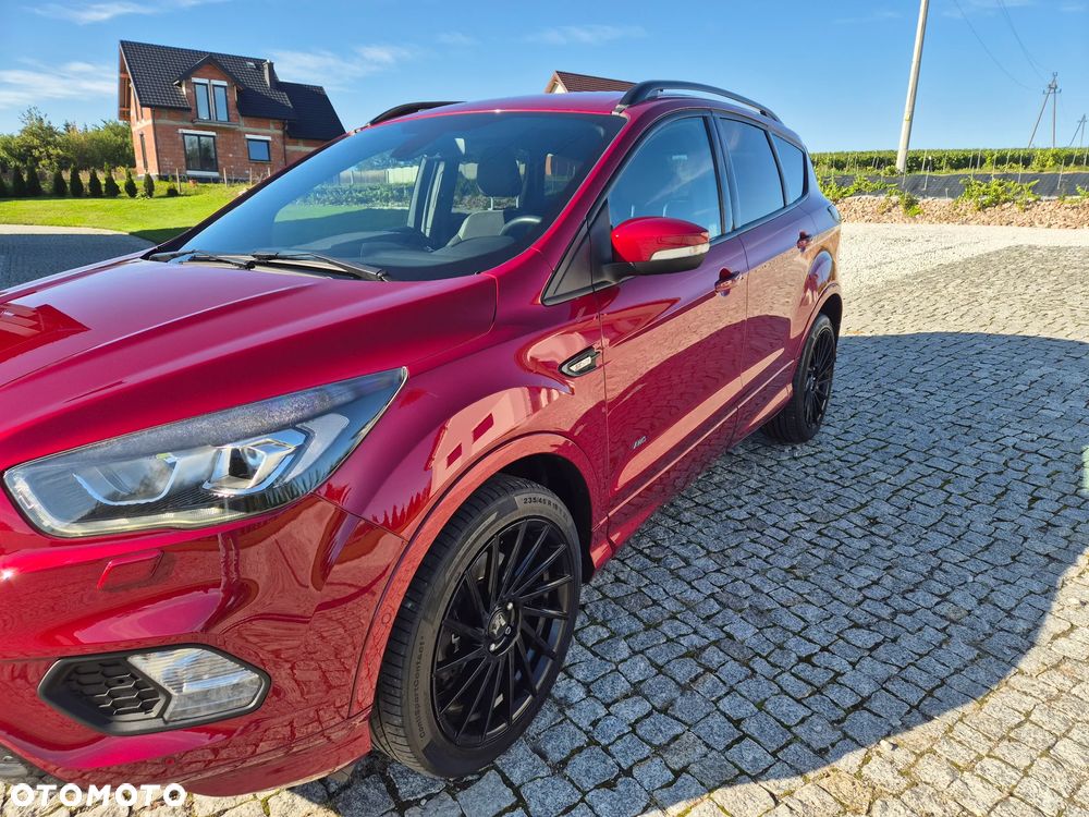 Ford Kuga 2.0 TDCi 4x4 ST-Line - 4