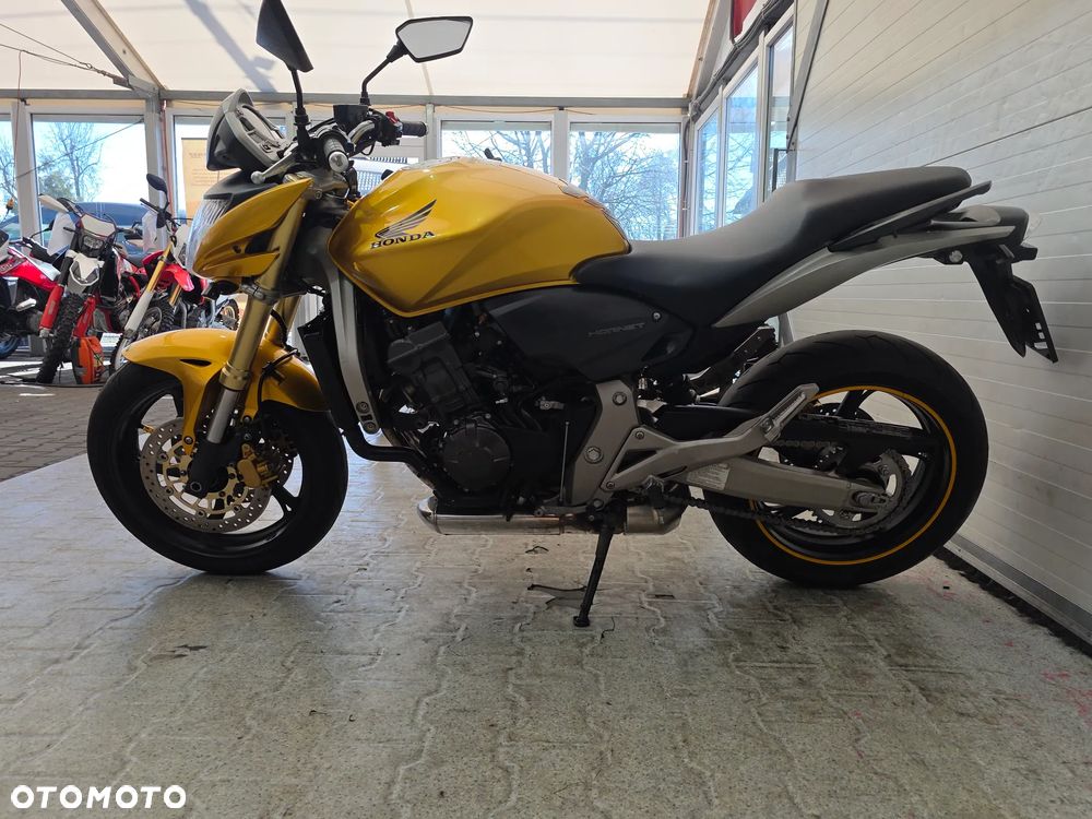 Honda Hornet - 17