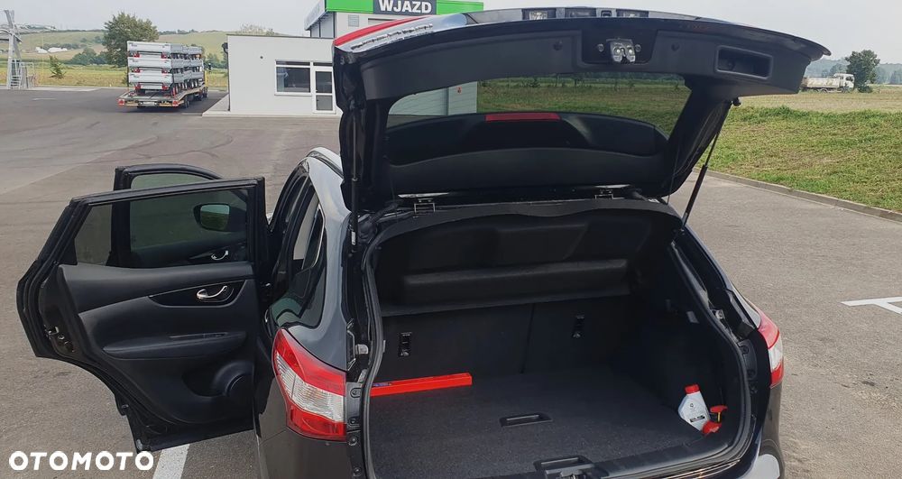 Nissan Qashqai - 11