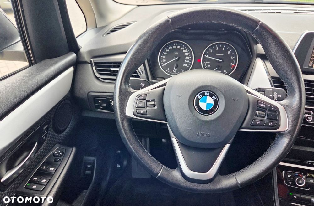 BMW Seria 2 218i Luxury Line - 36