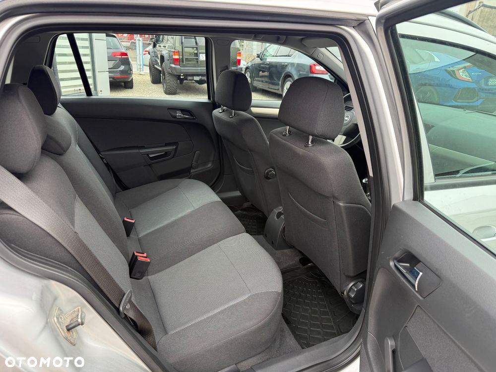 Opel Astra - 11