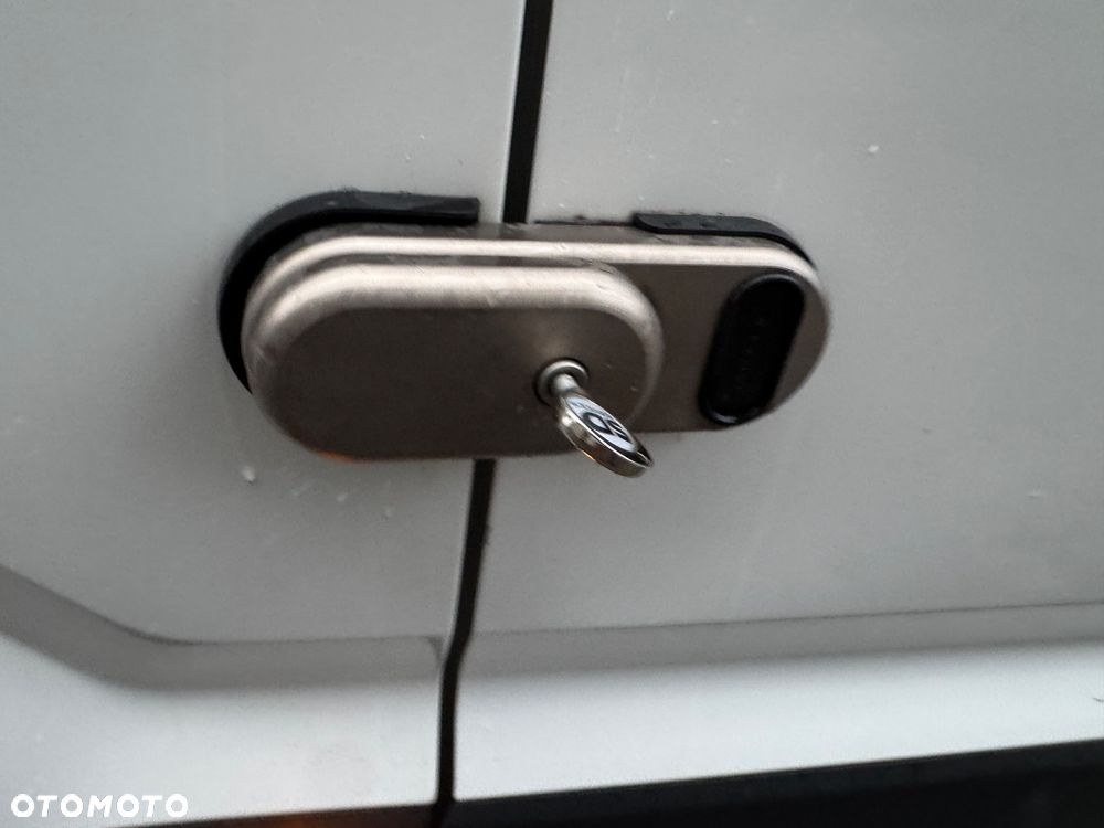 Volkswagen CRAFTER FOTEL PNEUMATYCZNY KAMERA NAWIGACJA KLIMATYZACJA TEMPOMAT, świeżo sprowadzony, OKAZJA !!!! - 28