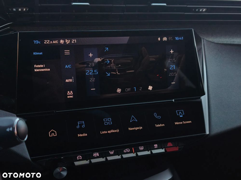 Peugeot 308 1.5 BlueHDi Allure S&S EAT8 - 22