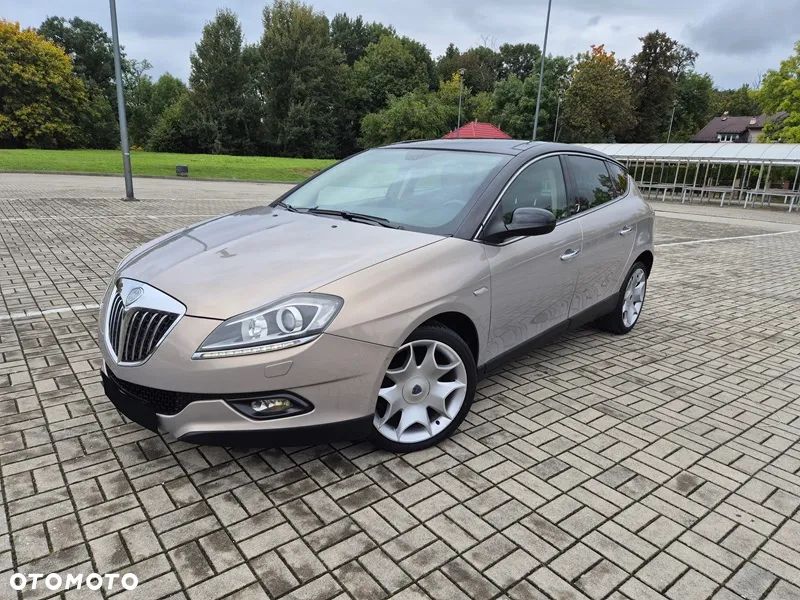 Lancia Delta 1.6 MJ Silver - 5