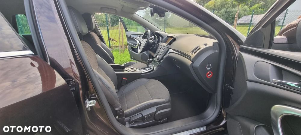 Opel Insignia - 21