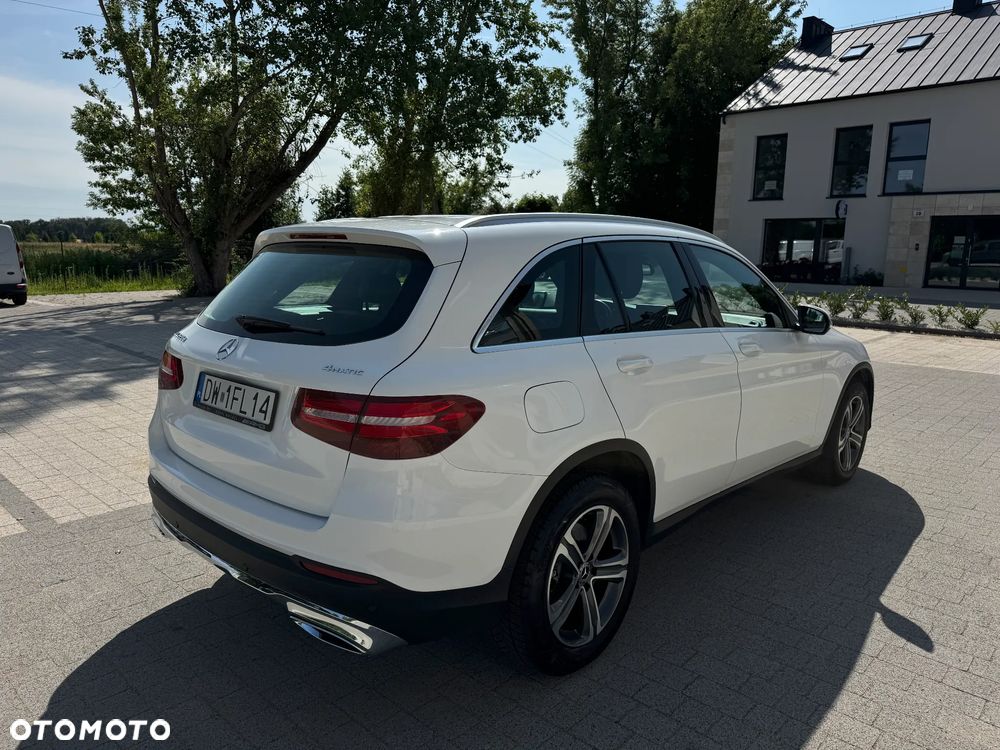 Mercedes-Benz GLC 220 d 4-Matic - 5