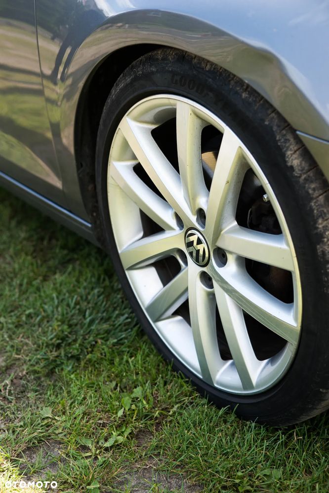 Volkswagen Golf - 13
