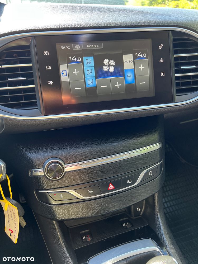 Peugeot 308 1.6 BlueHDi Business Line S&S - 14