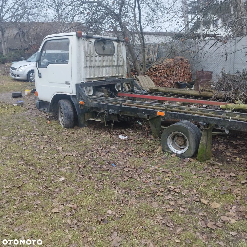 Nissan Kubistar - 3