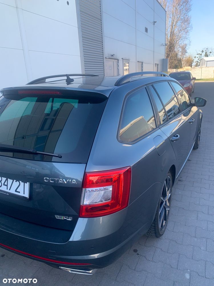 Skoda Octavia 2.0 TDI RS DSG - 16