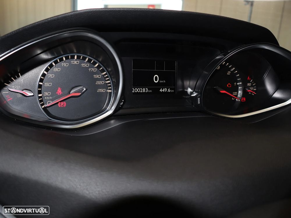 Peugeot 308 SW BlueHDi 120 Stop & Start Active - 23