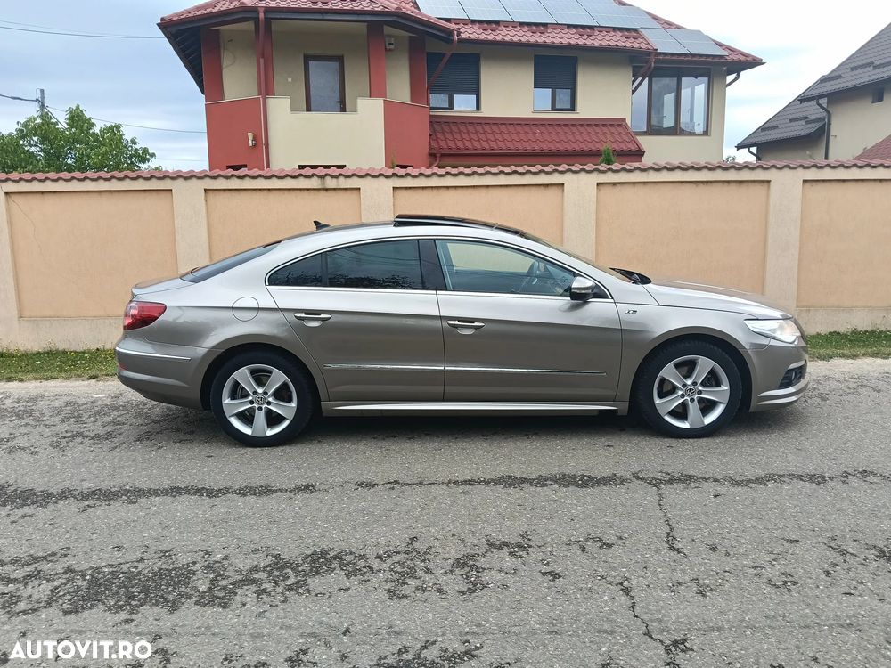 Volkswagen Passat CC - 12