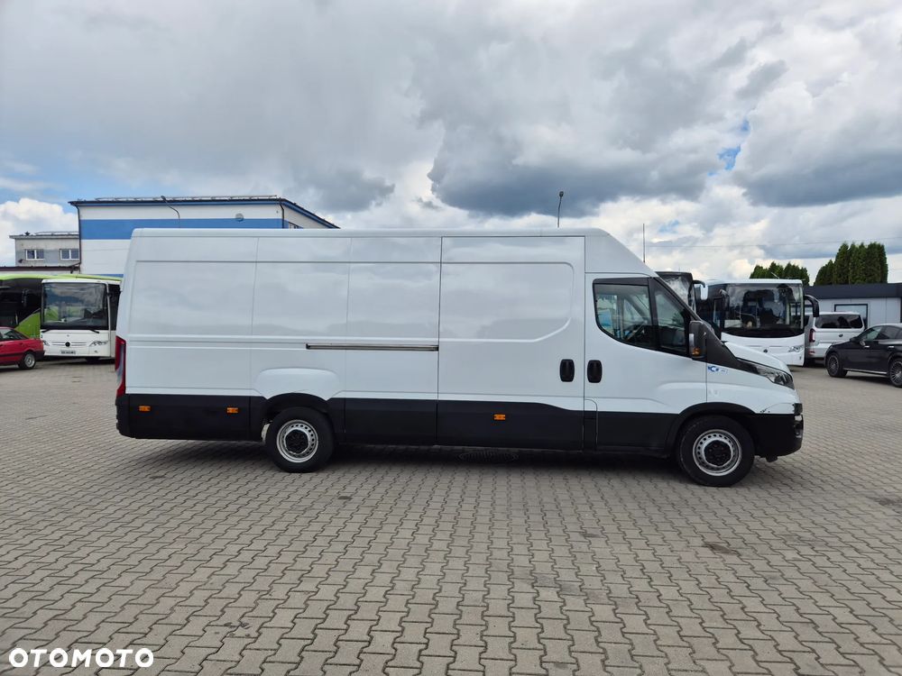 Iveco DAILY 35-140 / SPROWADZONY Z FRANCJI / TEMPOMAT - 4
