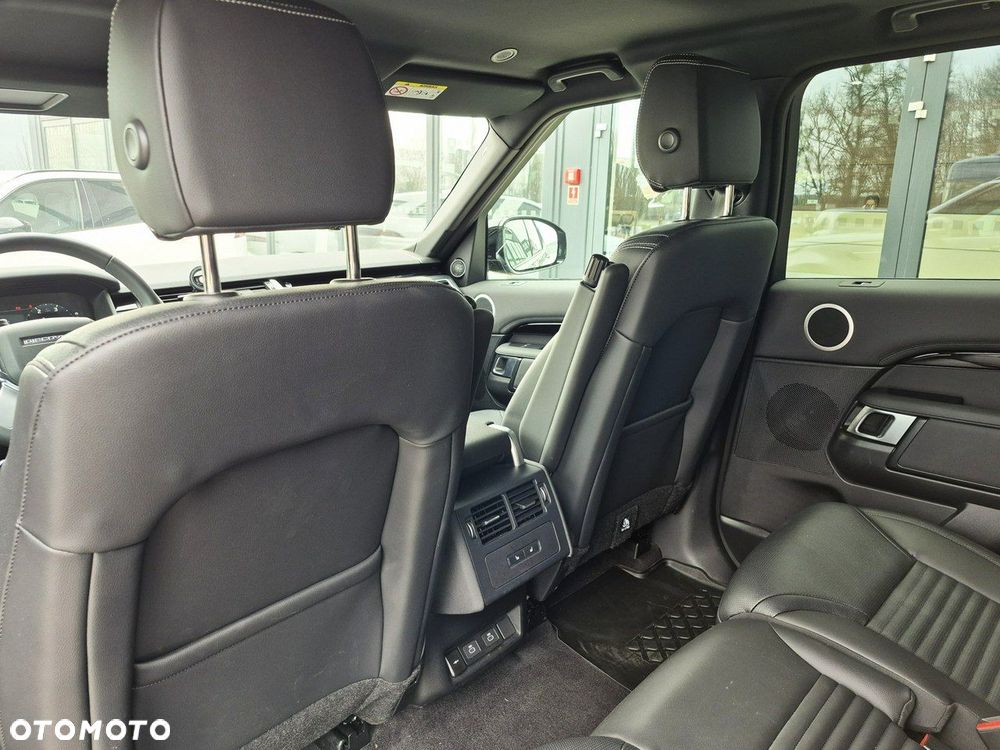 Land Rover Discovery 3.0 D250 mHEV S - 26