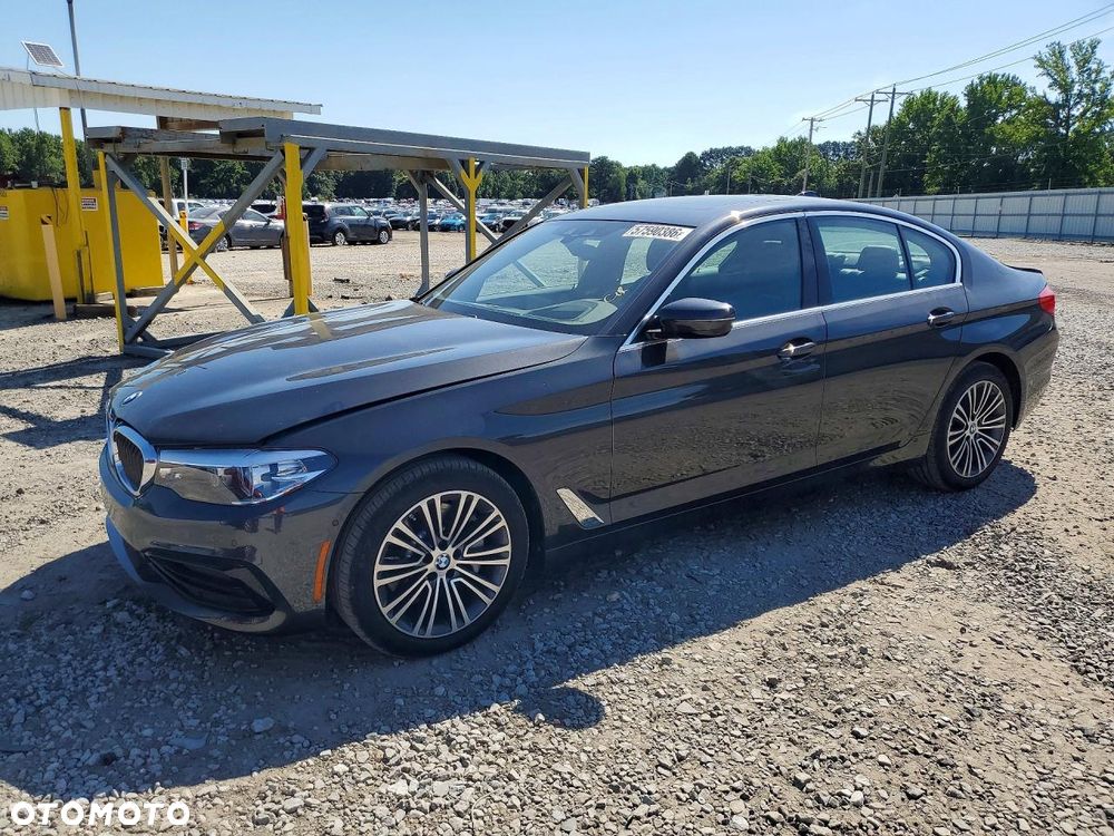 BMW Seria 5 530i xDrive Luxury Line - 2