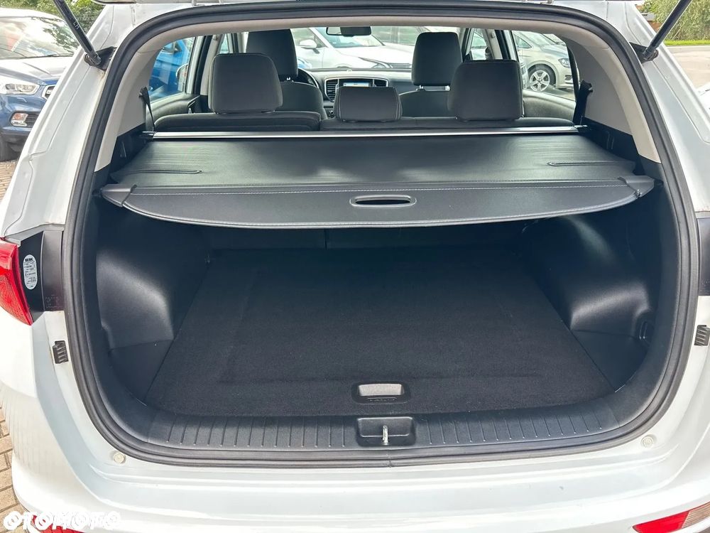 Kia Sportage 1.6 GDI 2WD Attract - 19