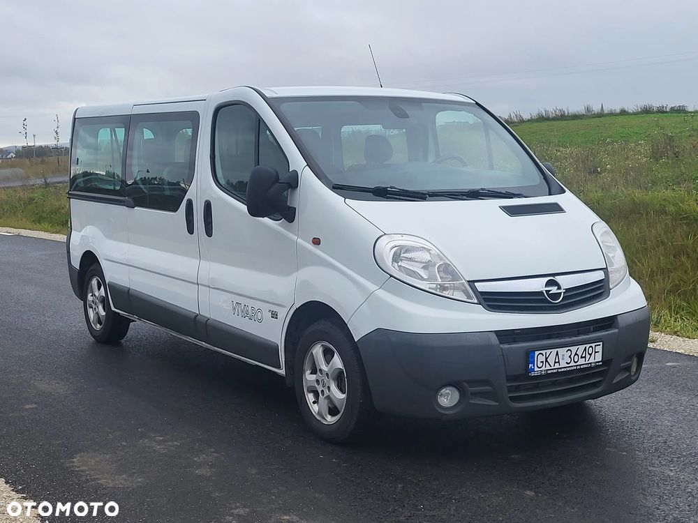 Opel Vivaro L2H1 2.9t Edition - 4