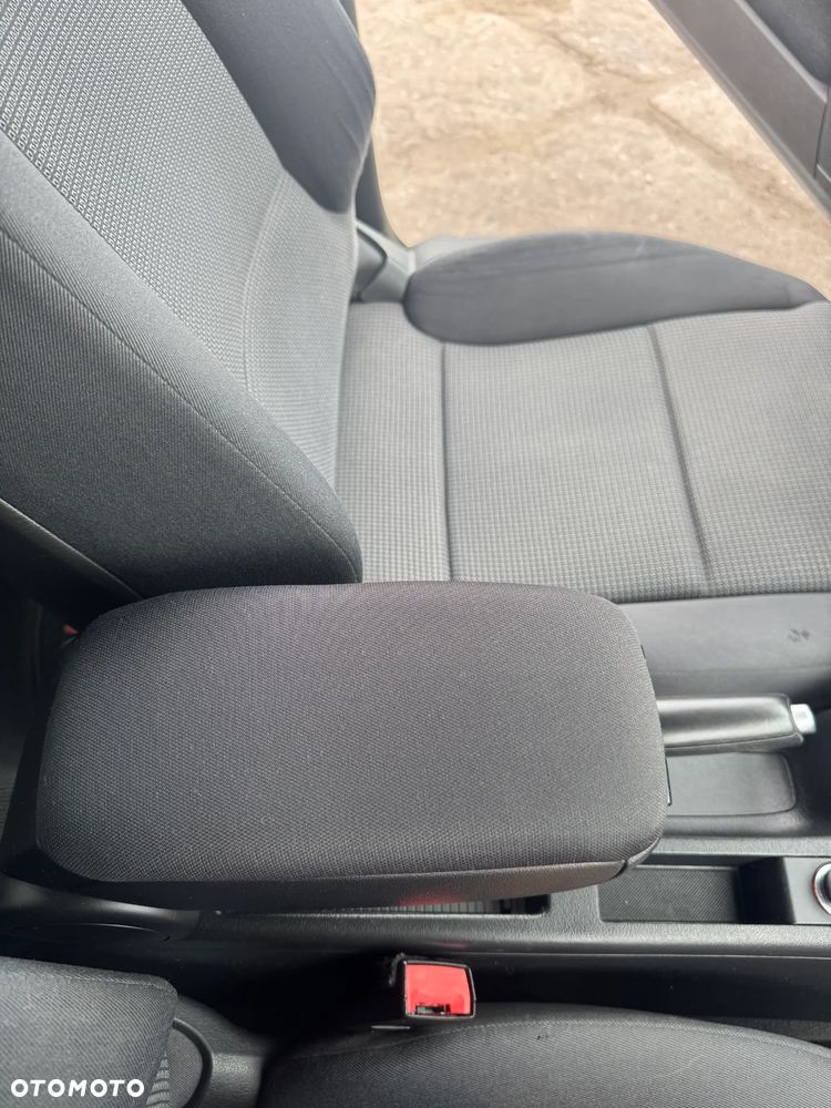Audi A3 Sportback 2.0 TDI Ambiente - 15