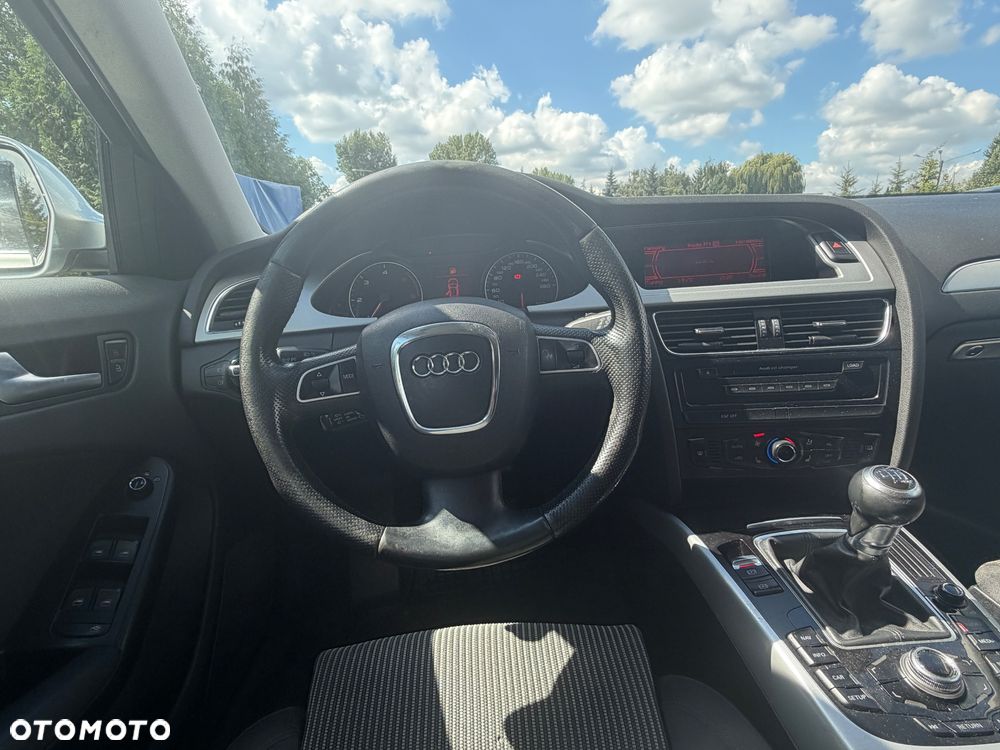 Audi A4 Avant 2.0 TDI DPF Ambition - 8