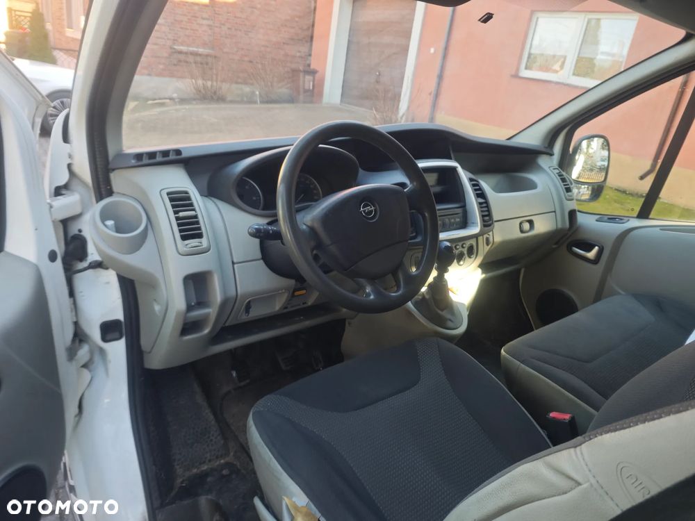 Opel Vivaro - 6