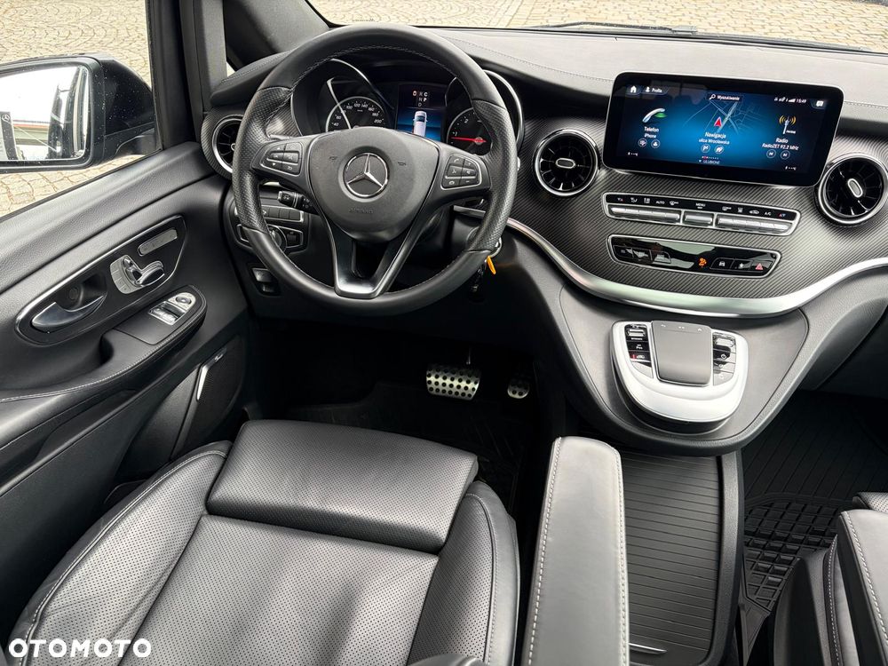 Mercedes-Benz Klasa V 300 d 4-Matic Avantgarde 9G-Tronic (d³ugi) - 21