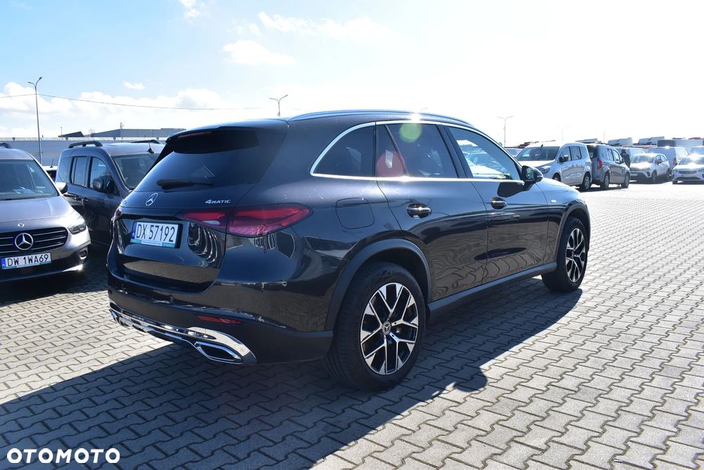 Mercedes-Benz GLC 300 de 4-Matic Avantgarde - 4