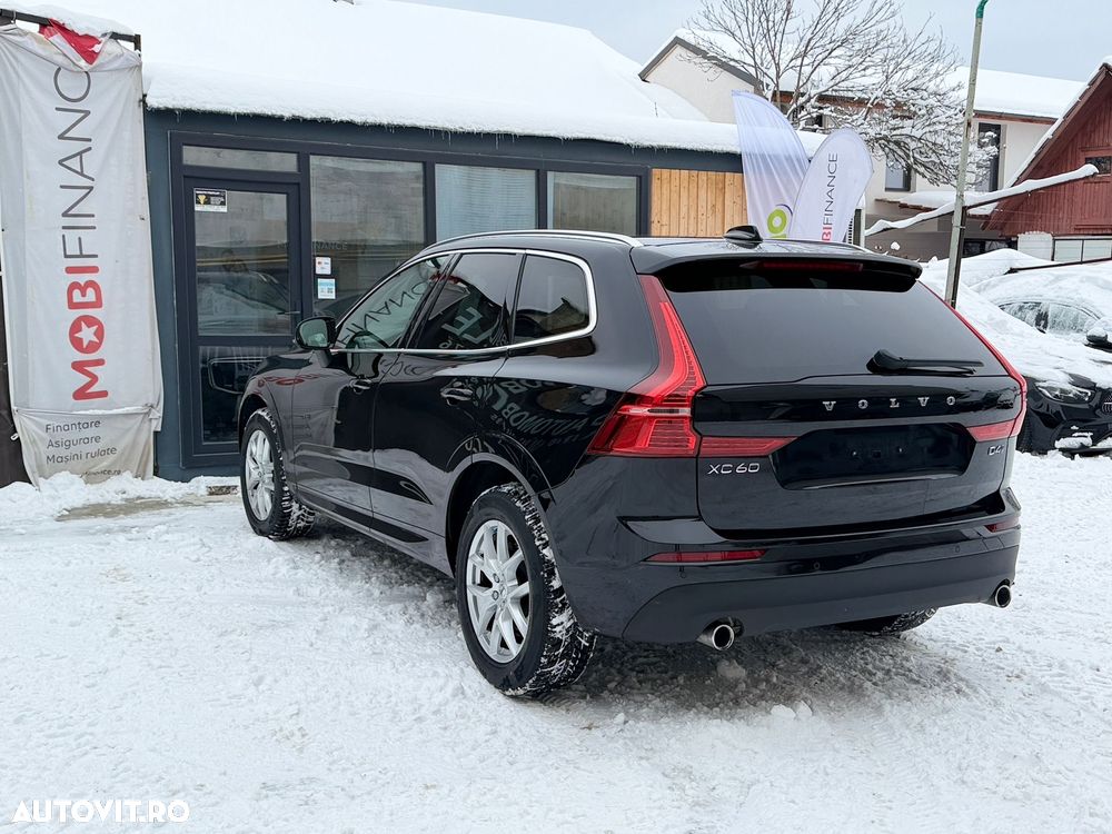 Volvo XC 60 D4 AWD Momentum - 35