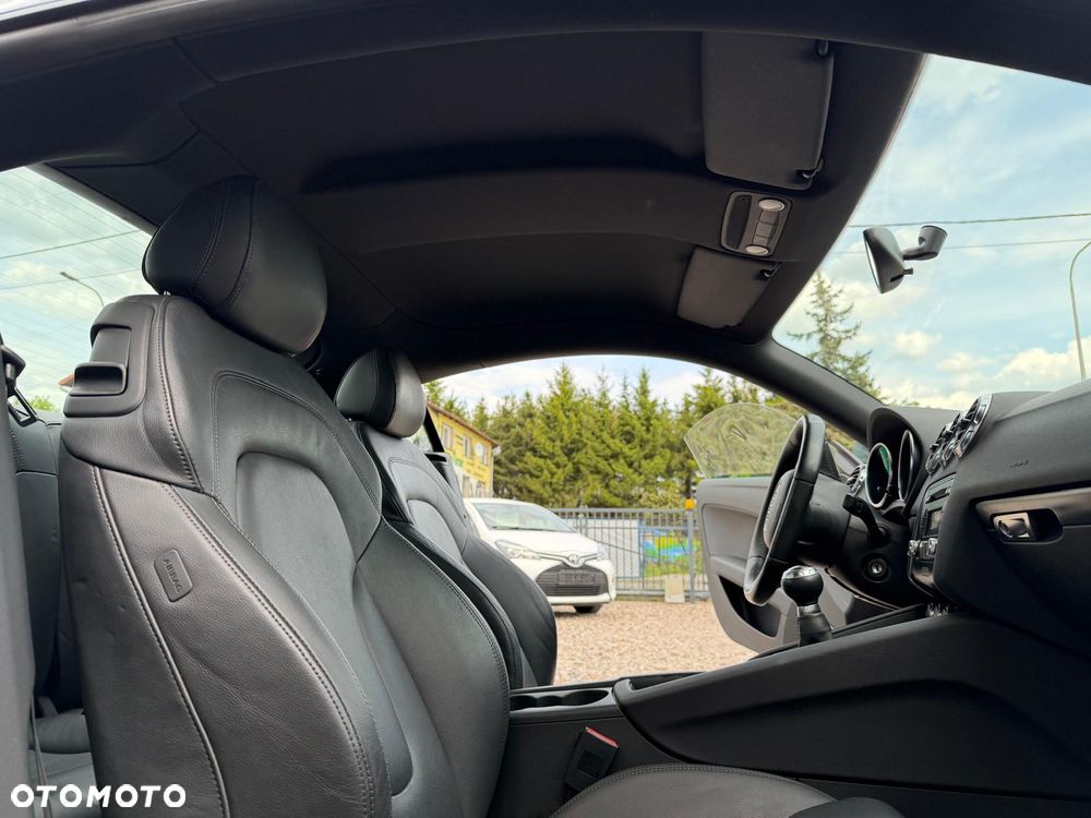 Audi TT Coupé - 21
