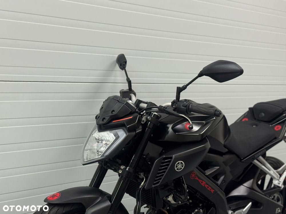Yamaha MT - 17