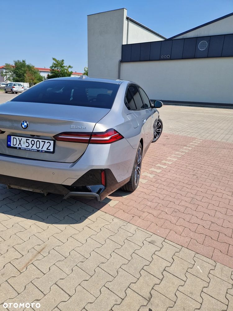 BMW Seria 5 520d mHEV M Sport - 8