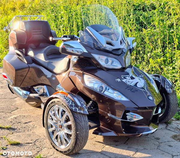 Can-Am Spyder