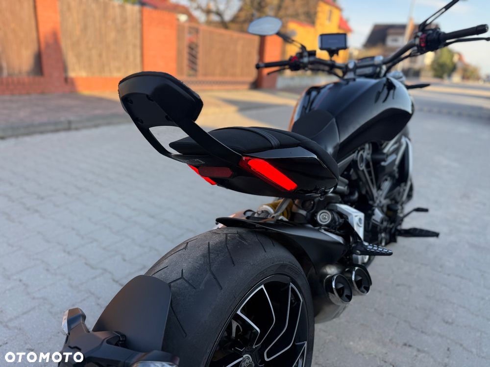 Ducati Diavel - 13