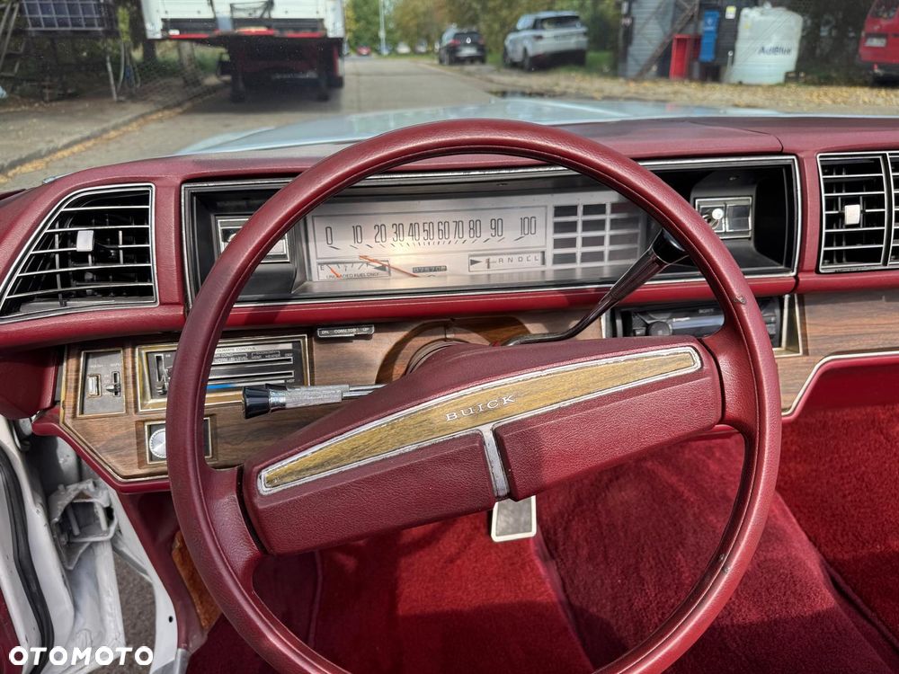 Buick Le Sabre - 19