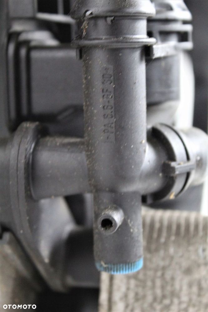 PAS PRZEDN CHŁODNICE WENTYLATOR BMW X3 E83 2.5 N52 - 11