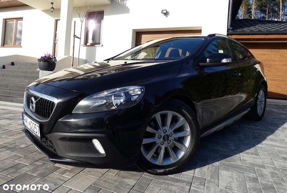 Volvo V40 Cross Country D2 Drive-E Momentum - 27